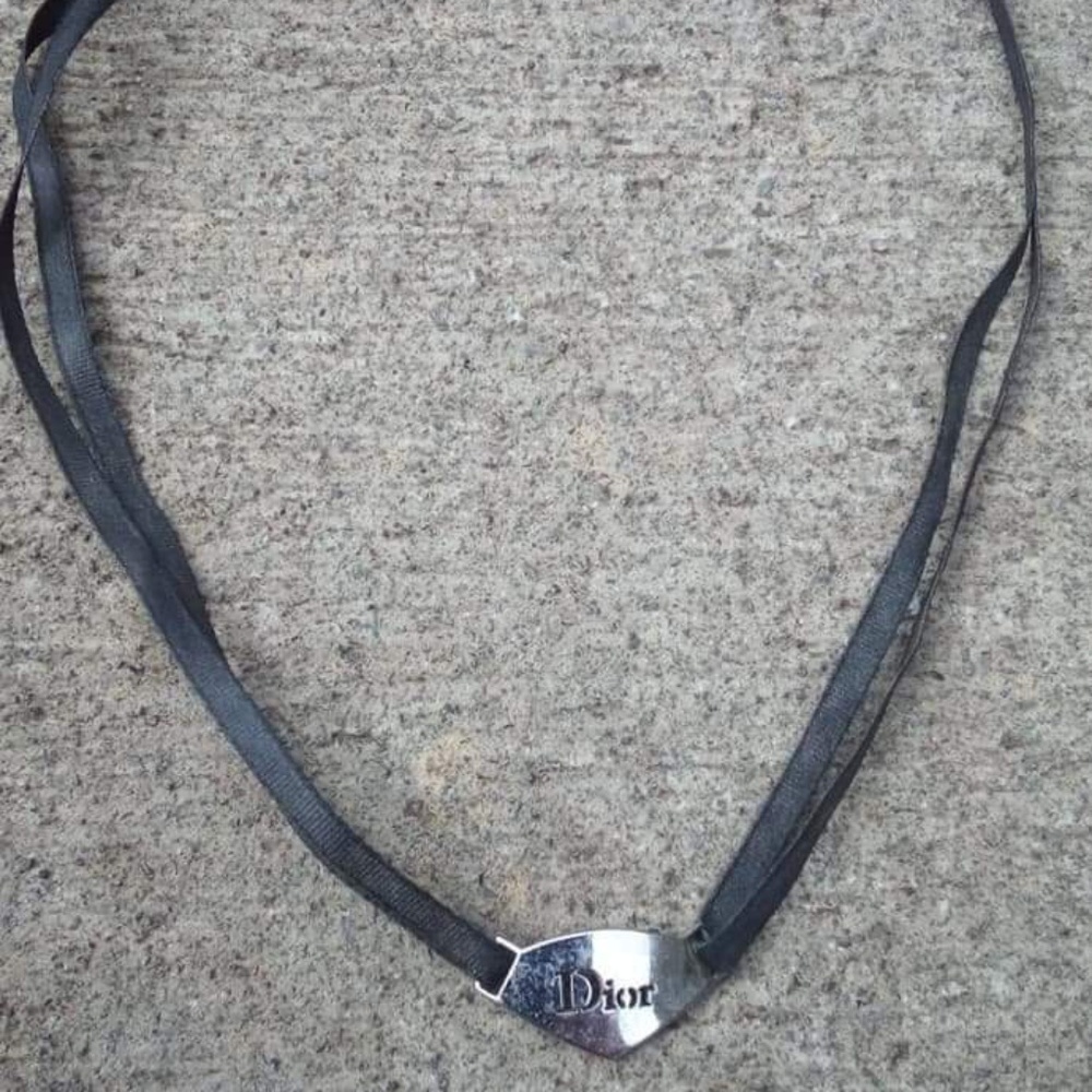 CHRISTIAN DIOR CHOKER RIBBON NECKLACE